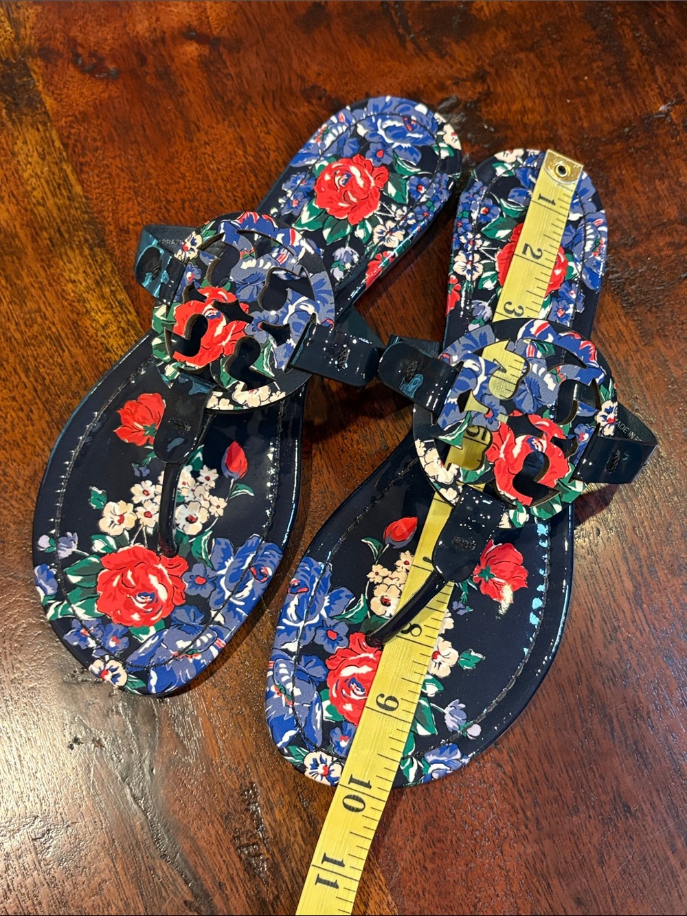 Tory Burch Miller Sandals Navy Floral Patent Leather size 8.5 - Picture 7 of 7